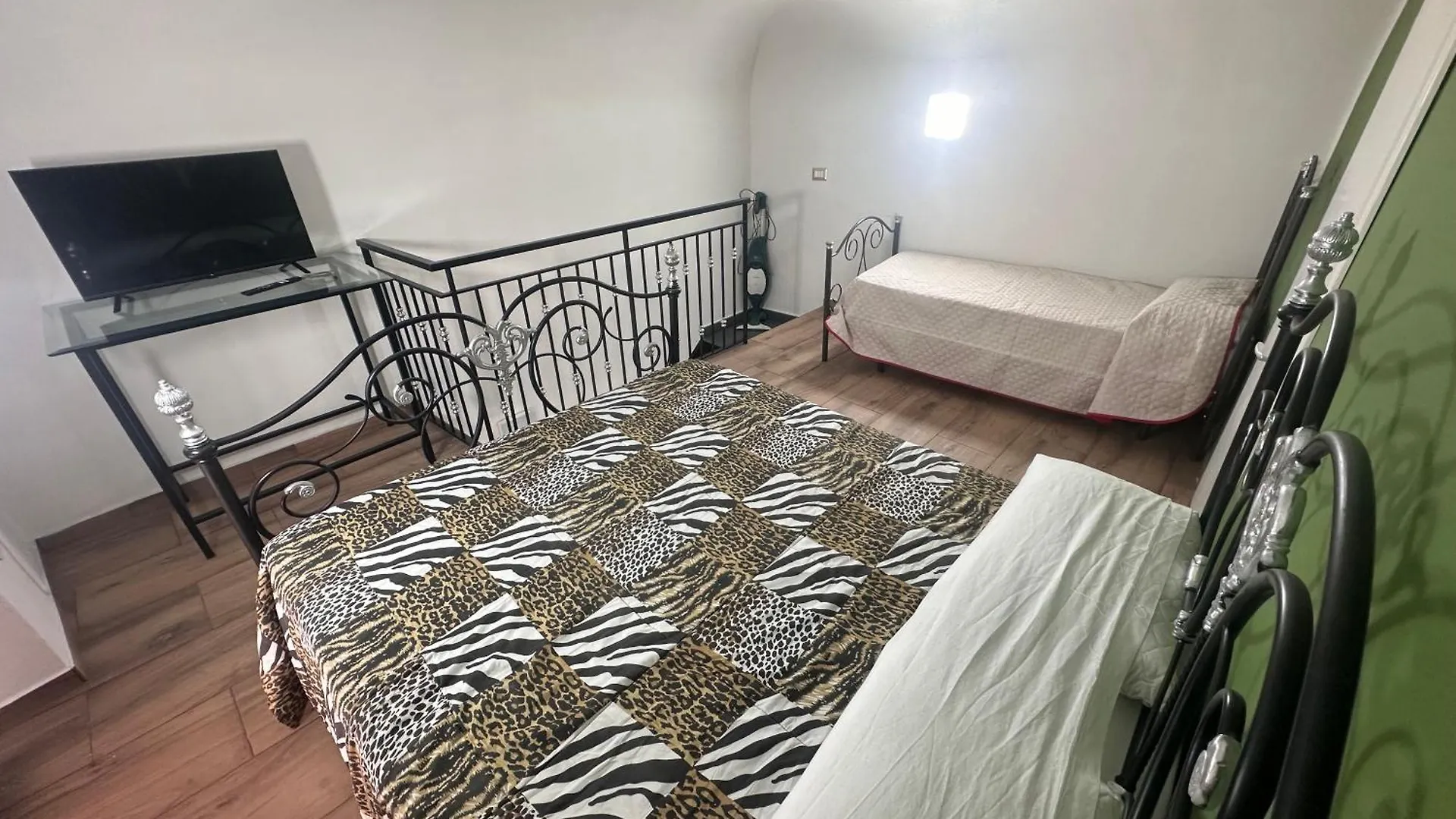 Holiday Apartament Aeroporto di Catania Fontana Rossa